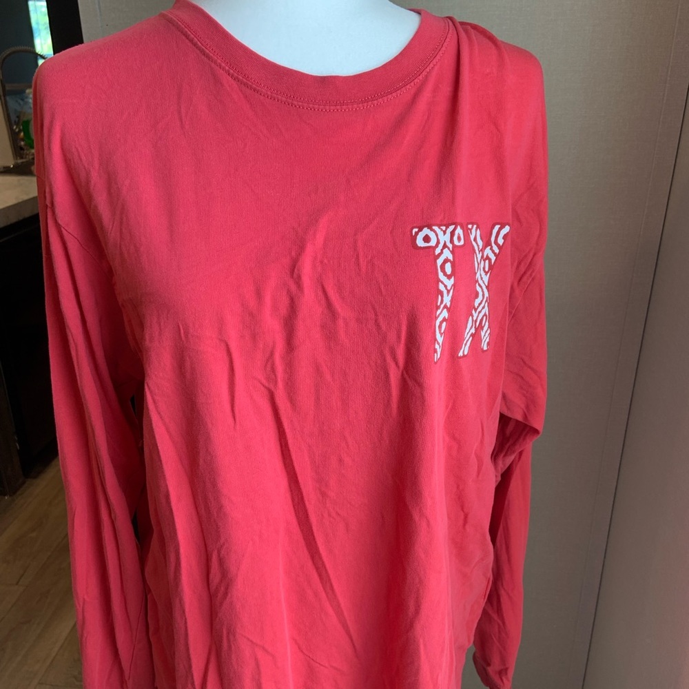 Red long sleeve Texas tee